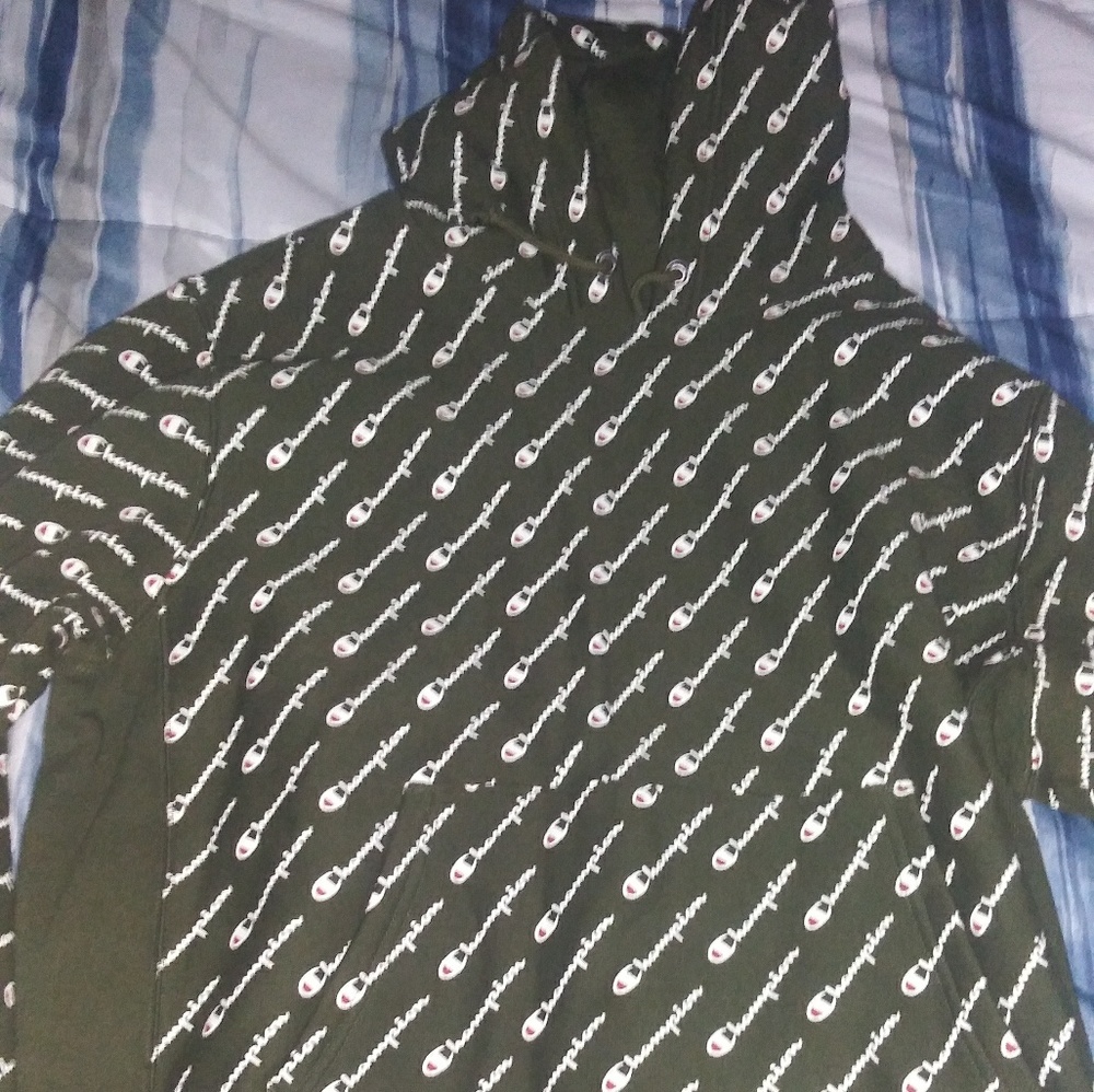 Champion logo hoodie